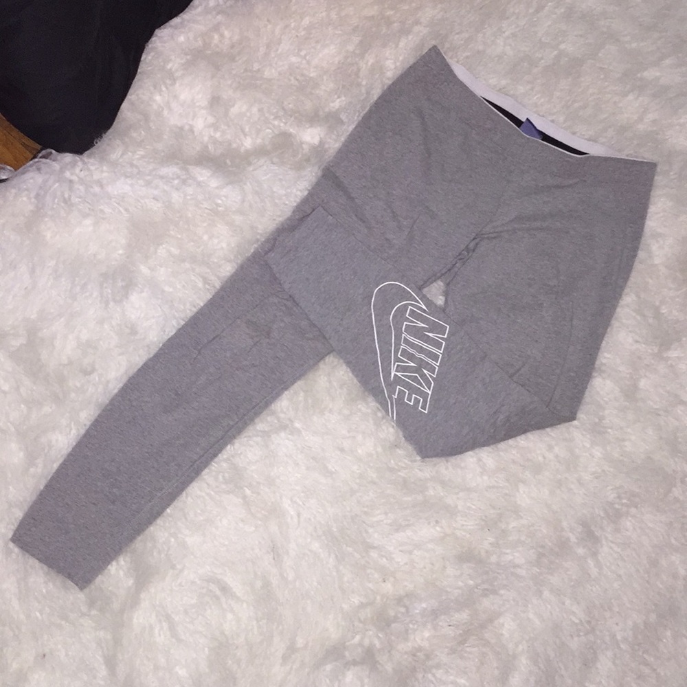 Nike Grey Leggings